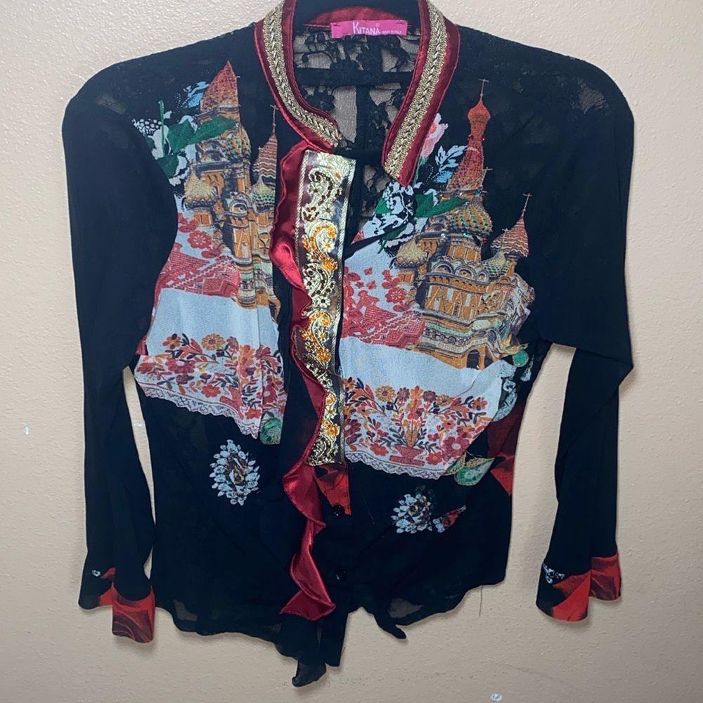 Stunning vintage embroidered lace sheer long sleeve satin Neck & gold rope